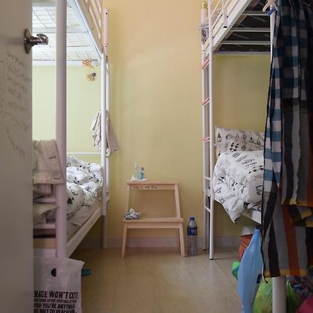 Ruby Hostel Kaulung Kültér fotó