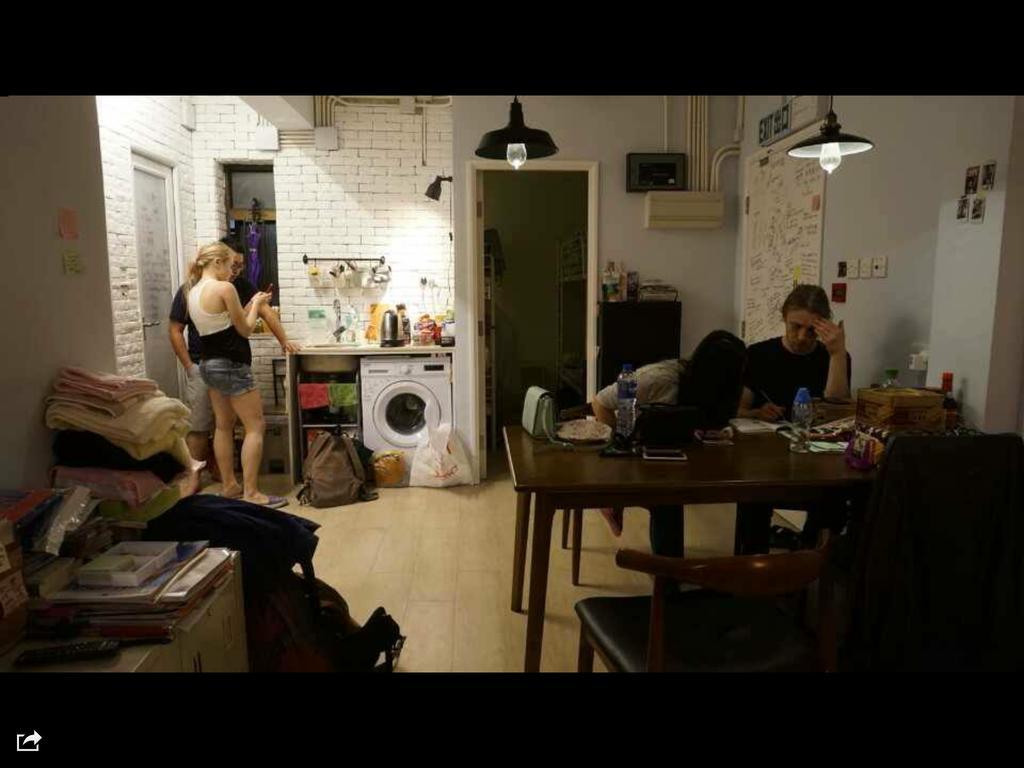 Ruby Hostel Kaulung Kültér fotó